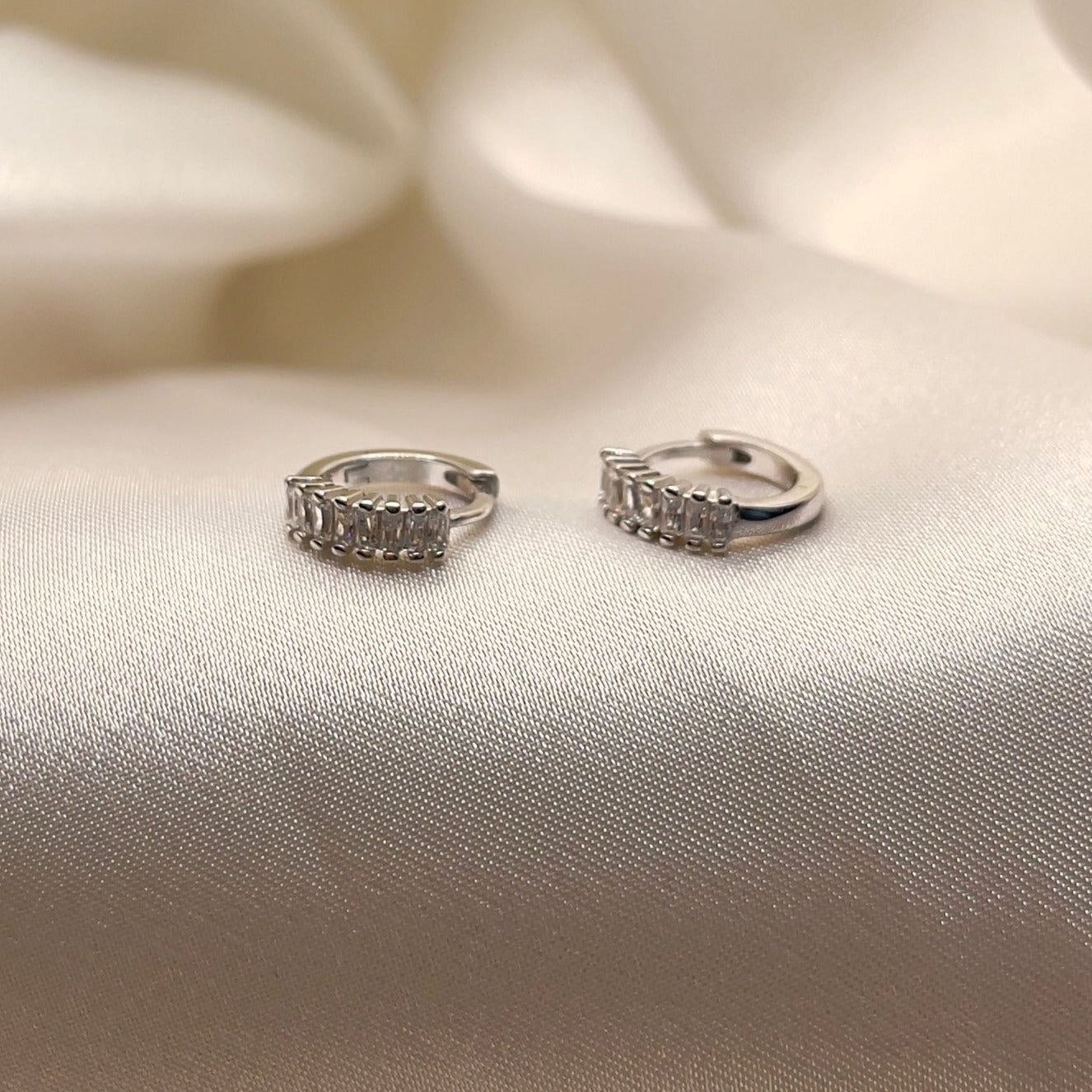 Heavenly Huggies in Silver