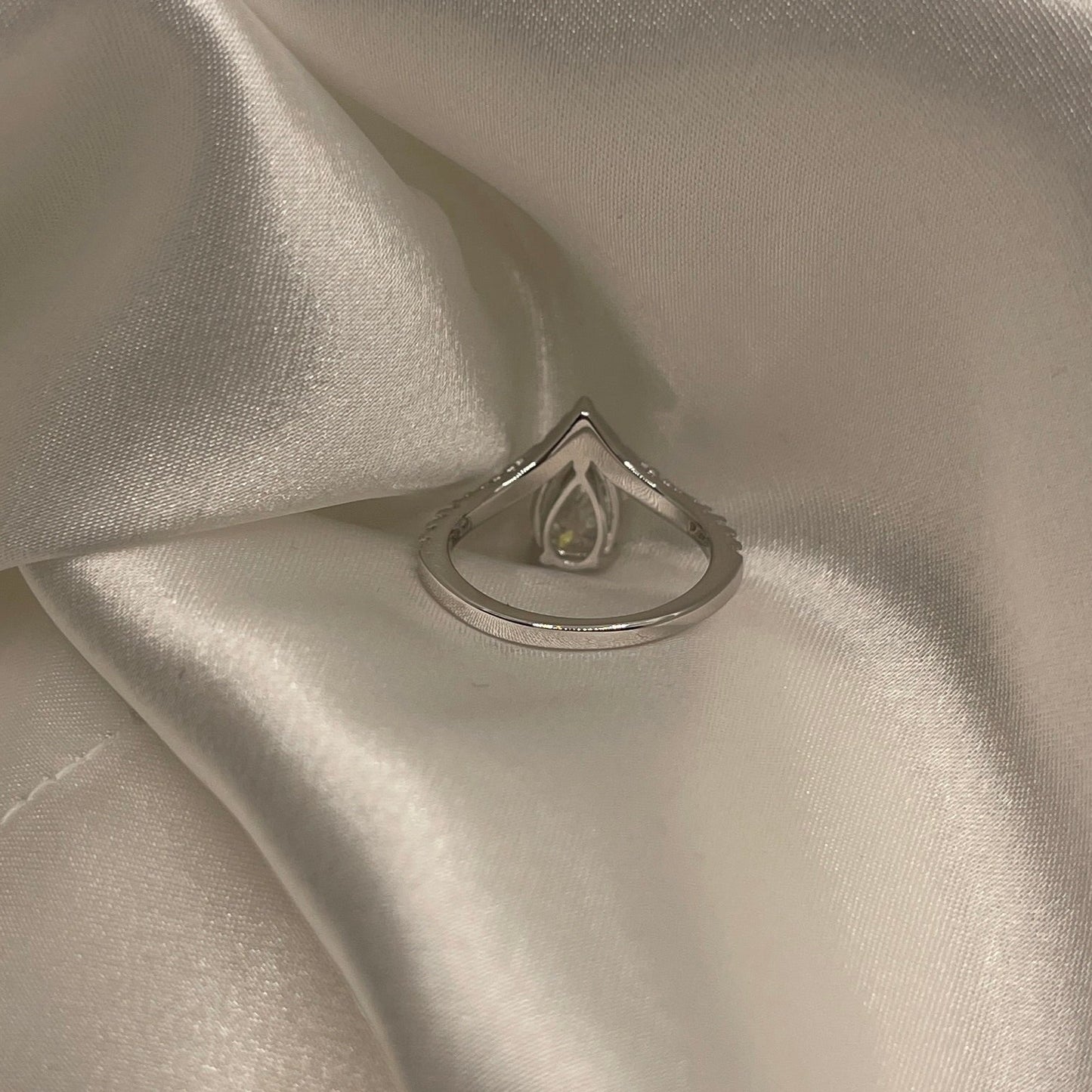 Splendid Eternity Ring