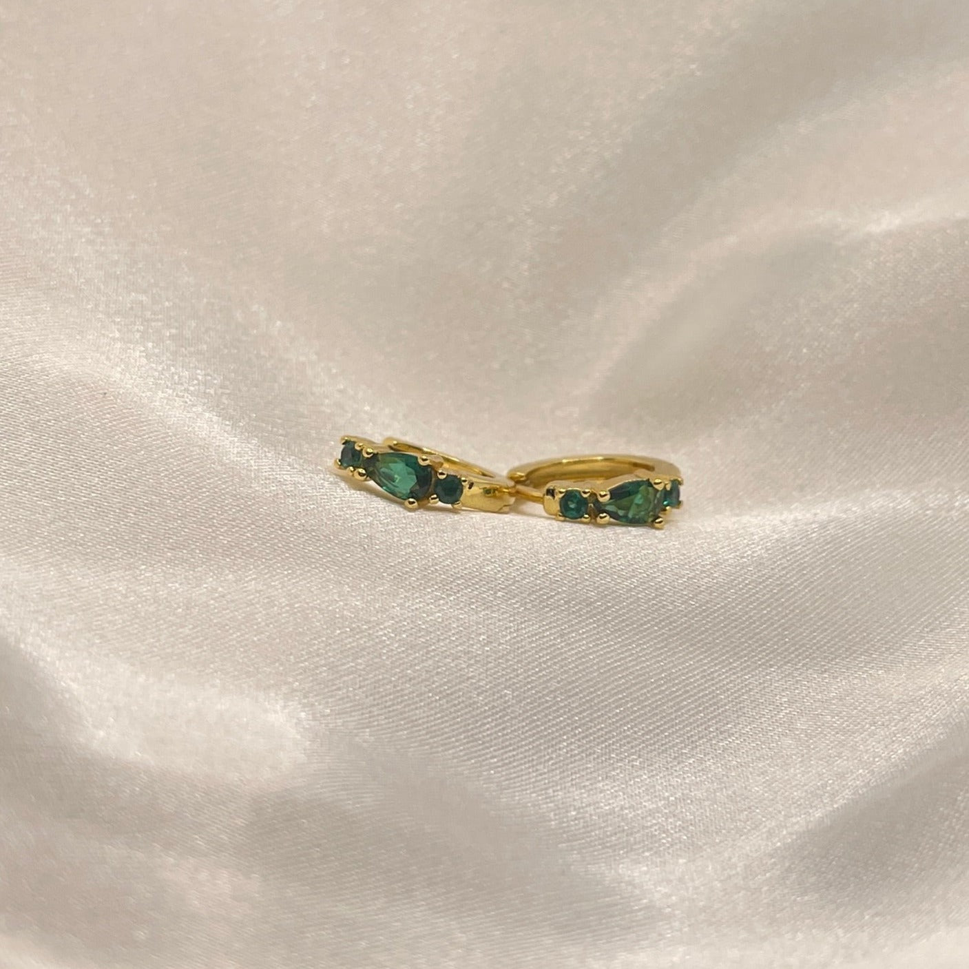 Divine Huggies in Emerald Green