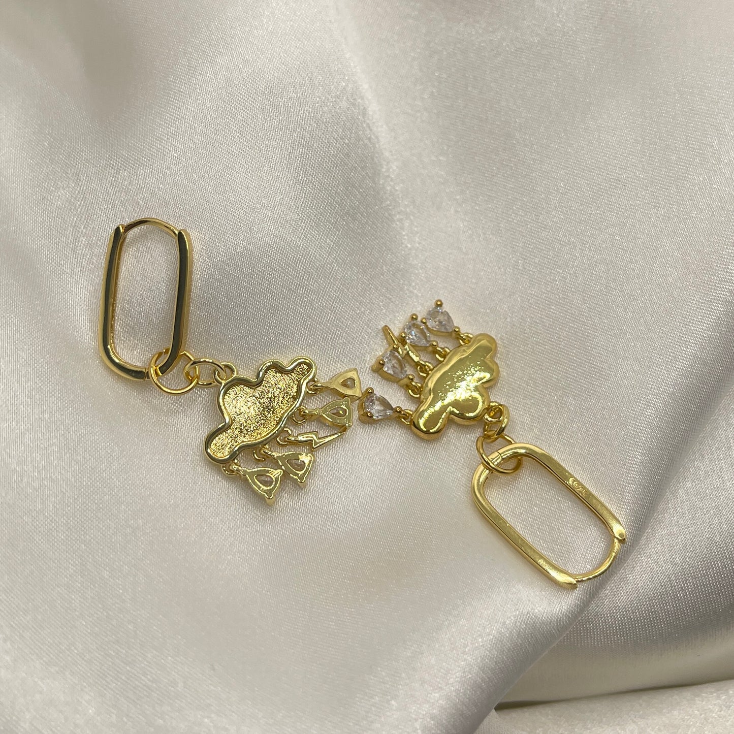 Mist Earrings