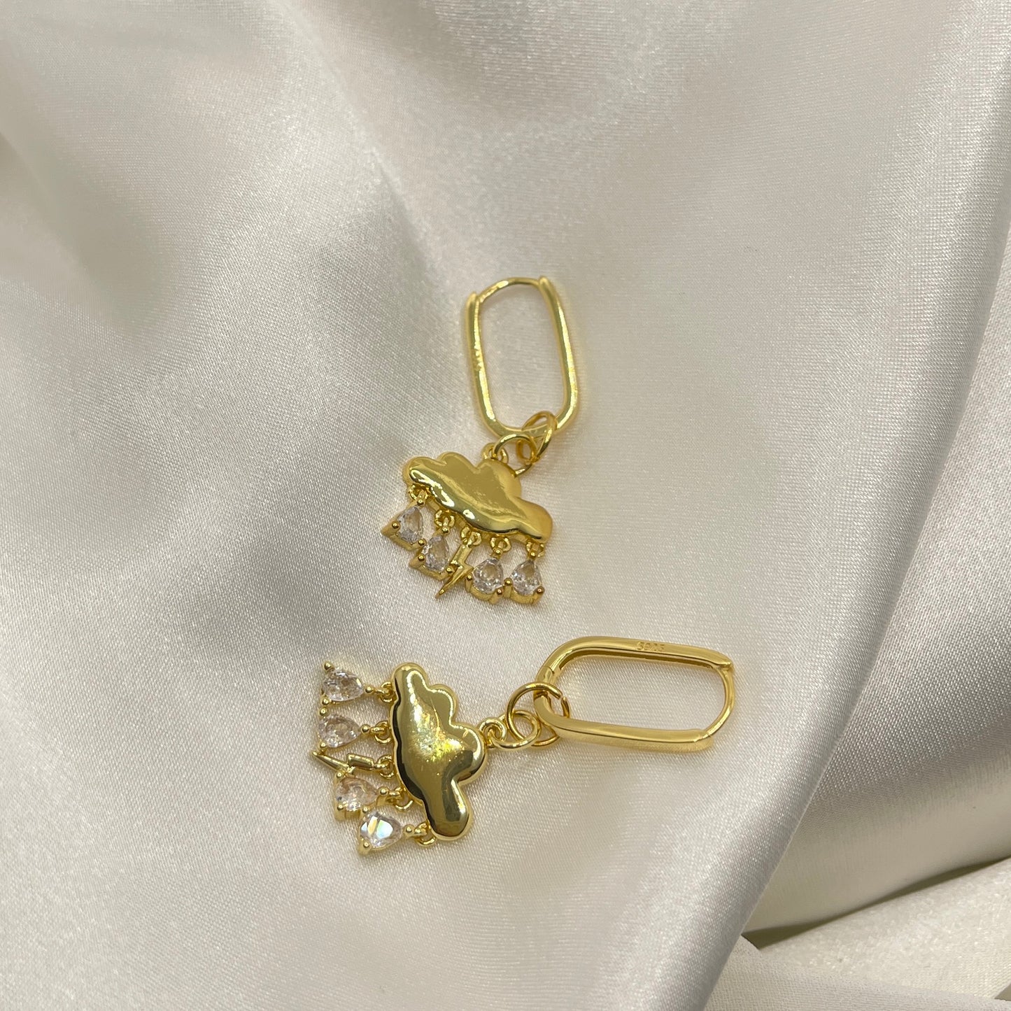 Mist Earrings