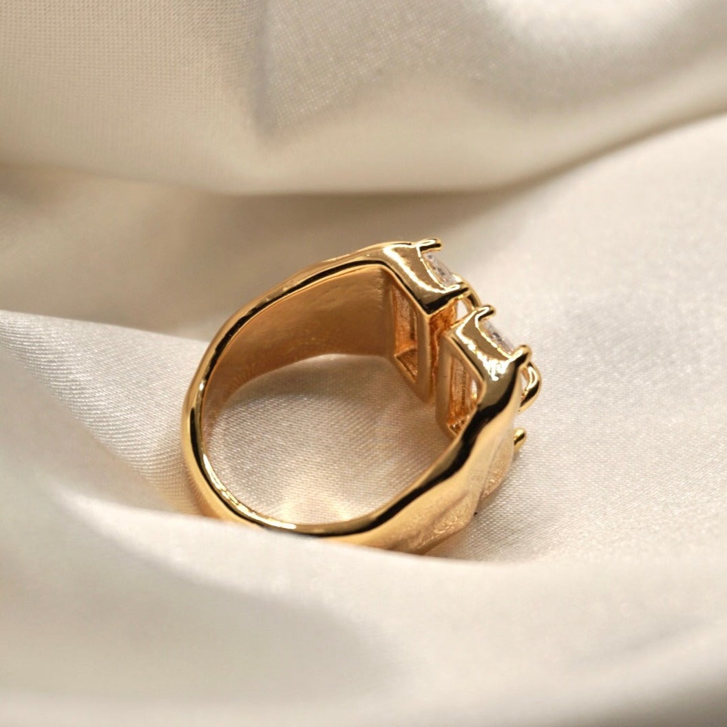 Glacier Gold Ring