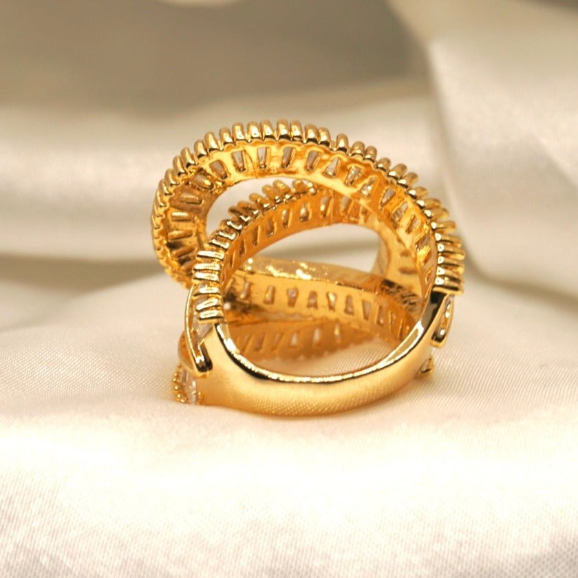 Aire Gold Ring