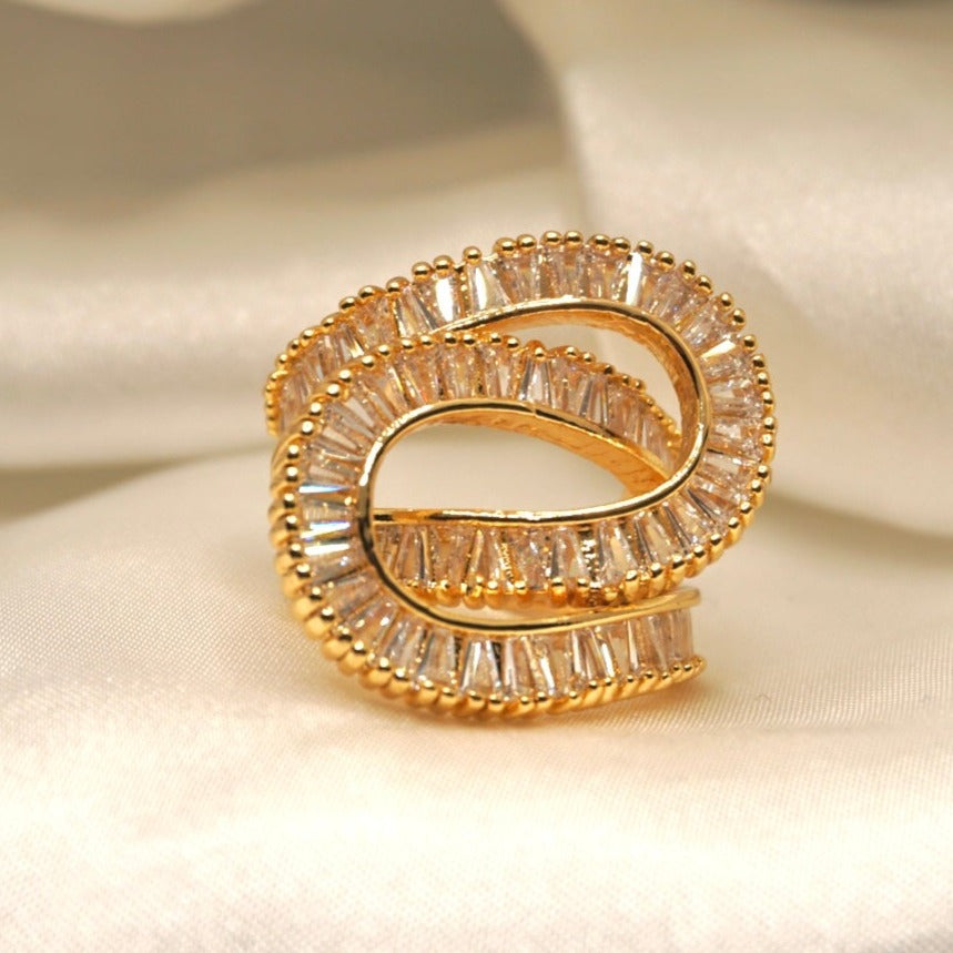 Aire Gold Ring