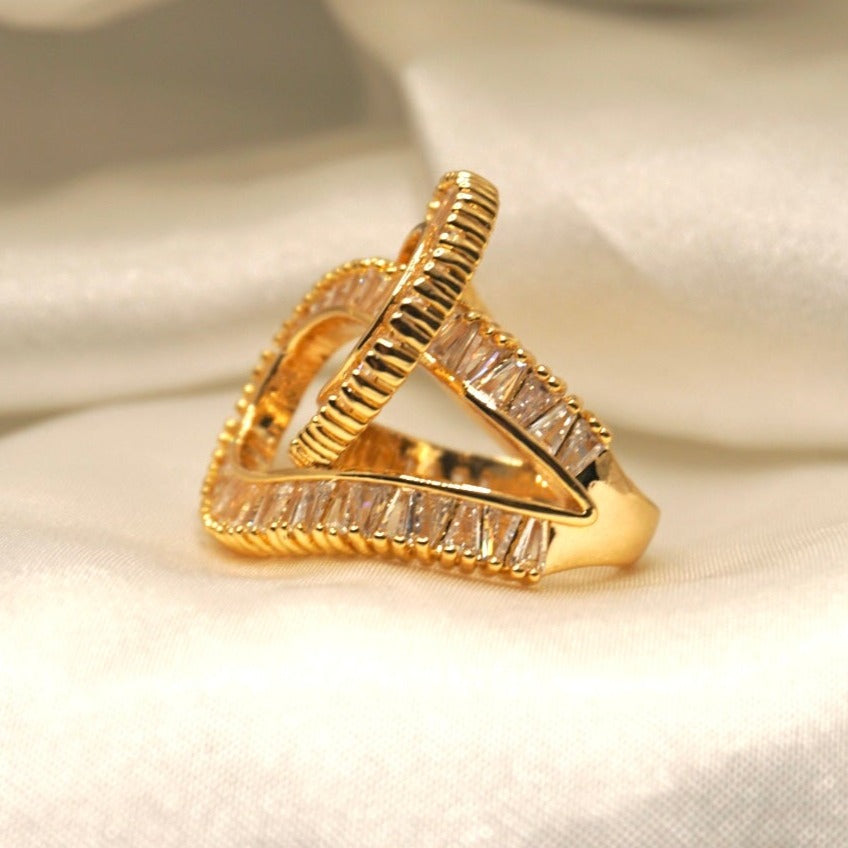 Aire Gold Ring